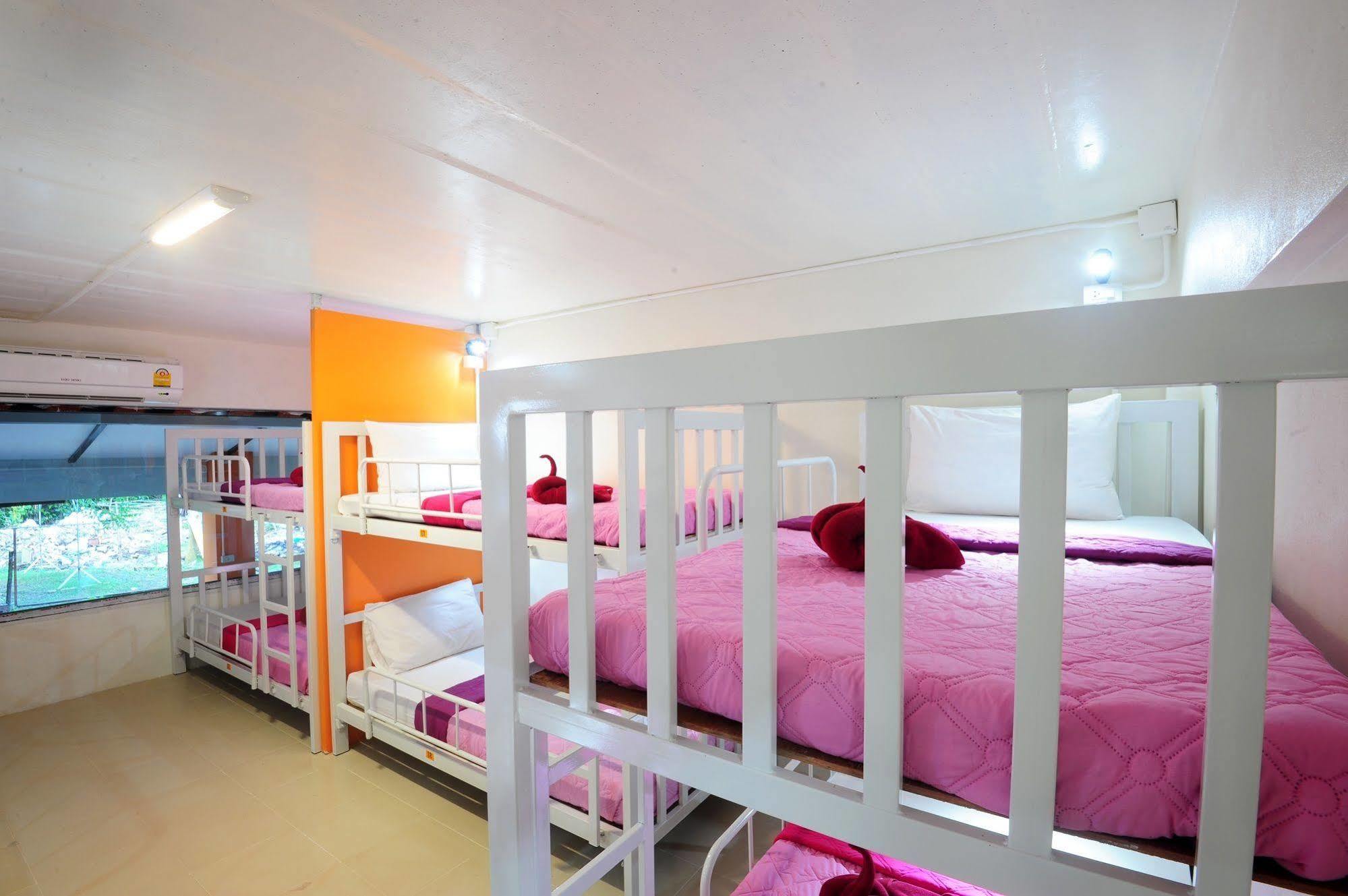 Sabai Hostel Phi Phi Islands Esterno foto